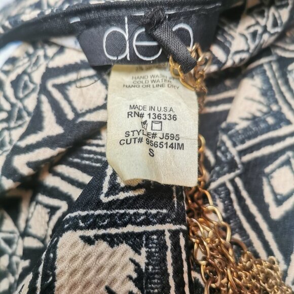 DEB Peplum  Chain Top - Picture 4 of 4